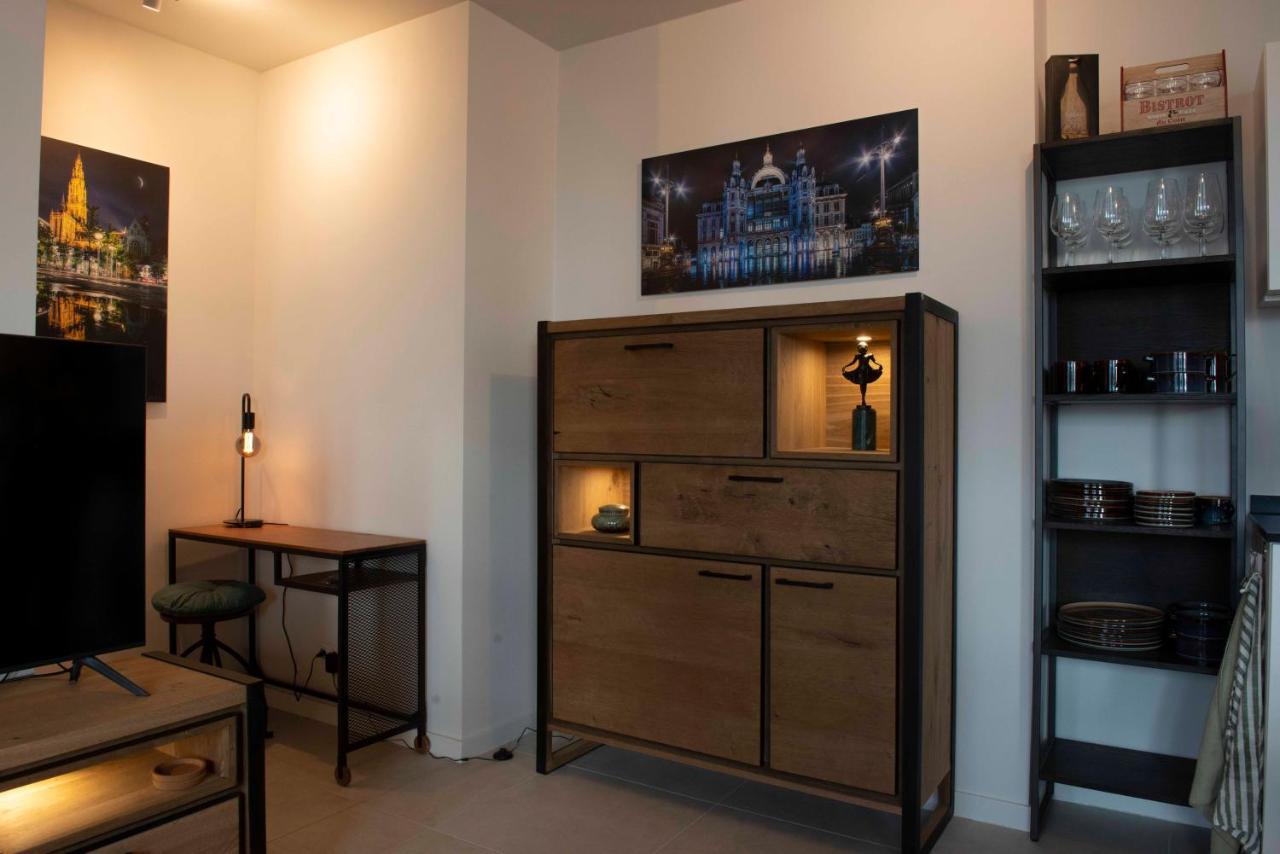 Cityantwerp Een Oase Van Rust Direct Achter De Meir Apartment Екстериор снимка