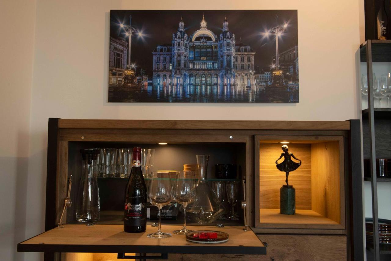 Cityantwerp Een Oase Van Rust Direct Achter De Meir Apartment Екстериор снимка