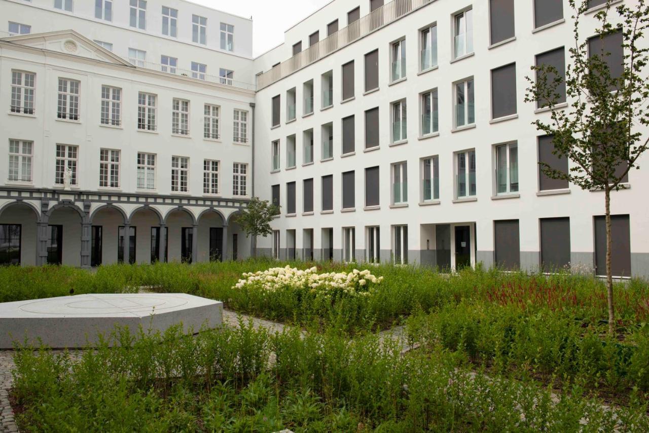 Cityantwerp Een Oase Van Rust Direct Achter De Meir Apartment Екстериор снимка