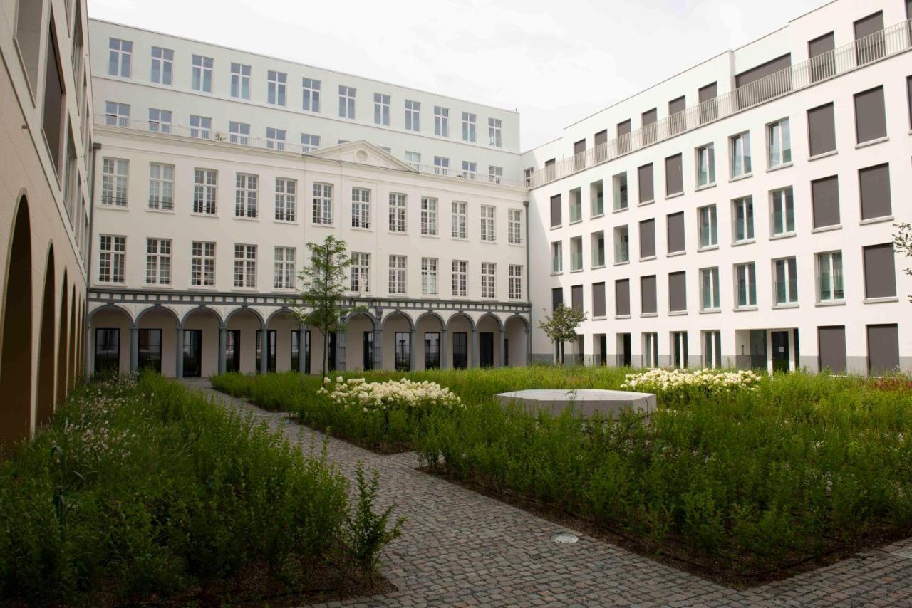 Cityantwerp Een Oase Van Rust Direct Achter De Meir Apartment Екстериор снимка